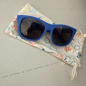 Babiators Blue Kids Sunglasses (0-2 year old size) minor scratch on lens